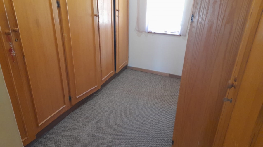 4 Bedroom Property for Sale in Wilkoppies North West